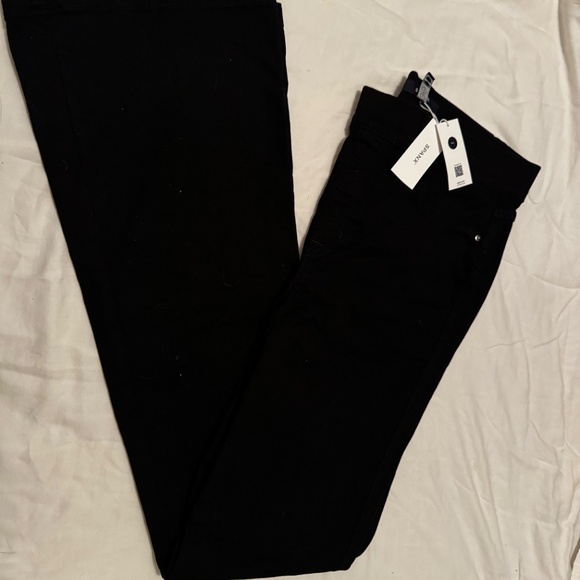 NWT Spanx Shape Original Everywhere Flare Jeans in Clean Black, Size Large Tall - Picture 3 of 12